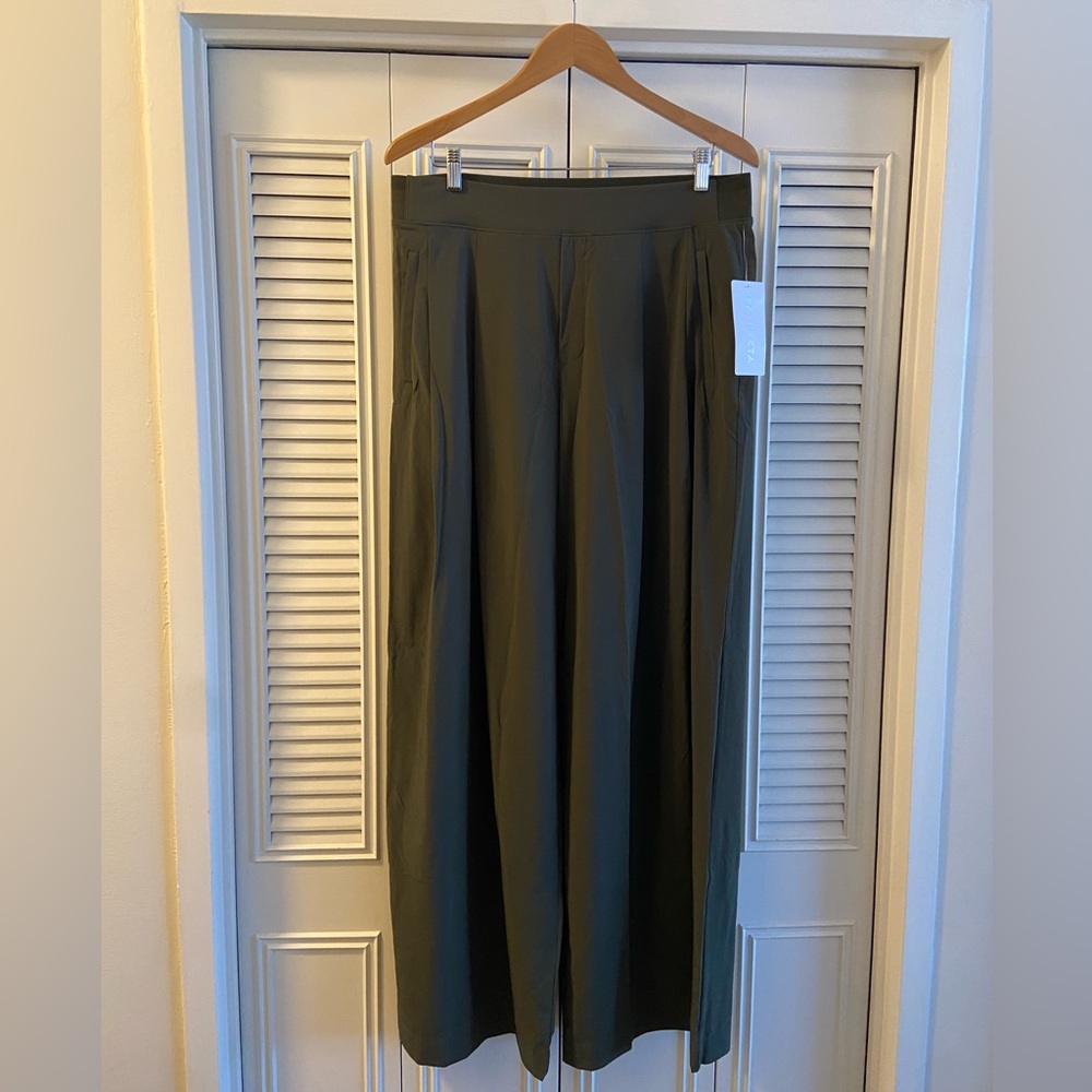 Brooklyn Heights High Rise Pleated Wide Leg Pant